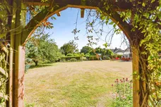 Wellhead Drove, Westbury