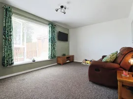 Livingstone Way, St. Athan, Barry thumb 3