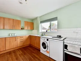 Bowden Wood Drive, Sheffield thumb 3