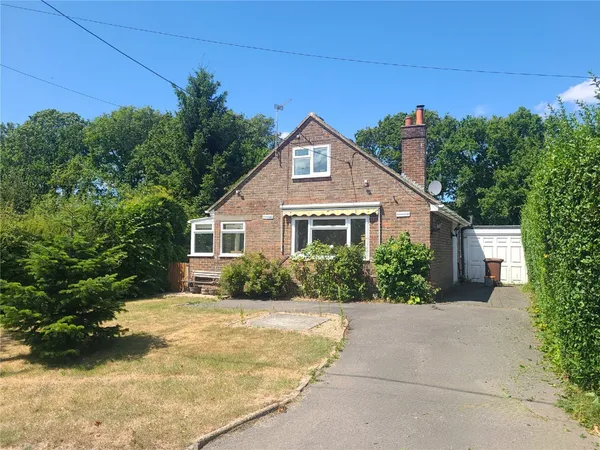 Courtlands Road, Nutley, Uckfield, Ea...