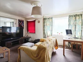 Cranleigh Rise, Rumney, Cardiff thumb 2