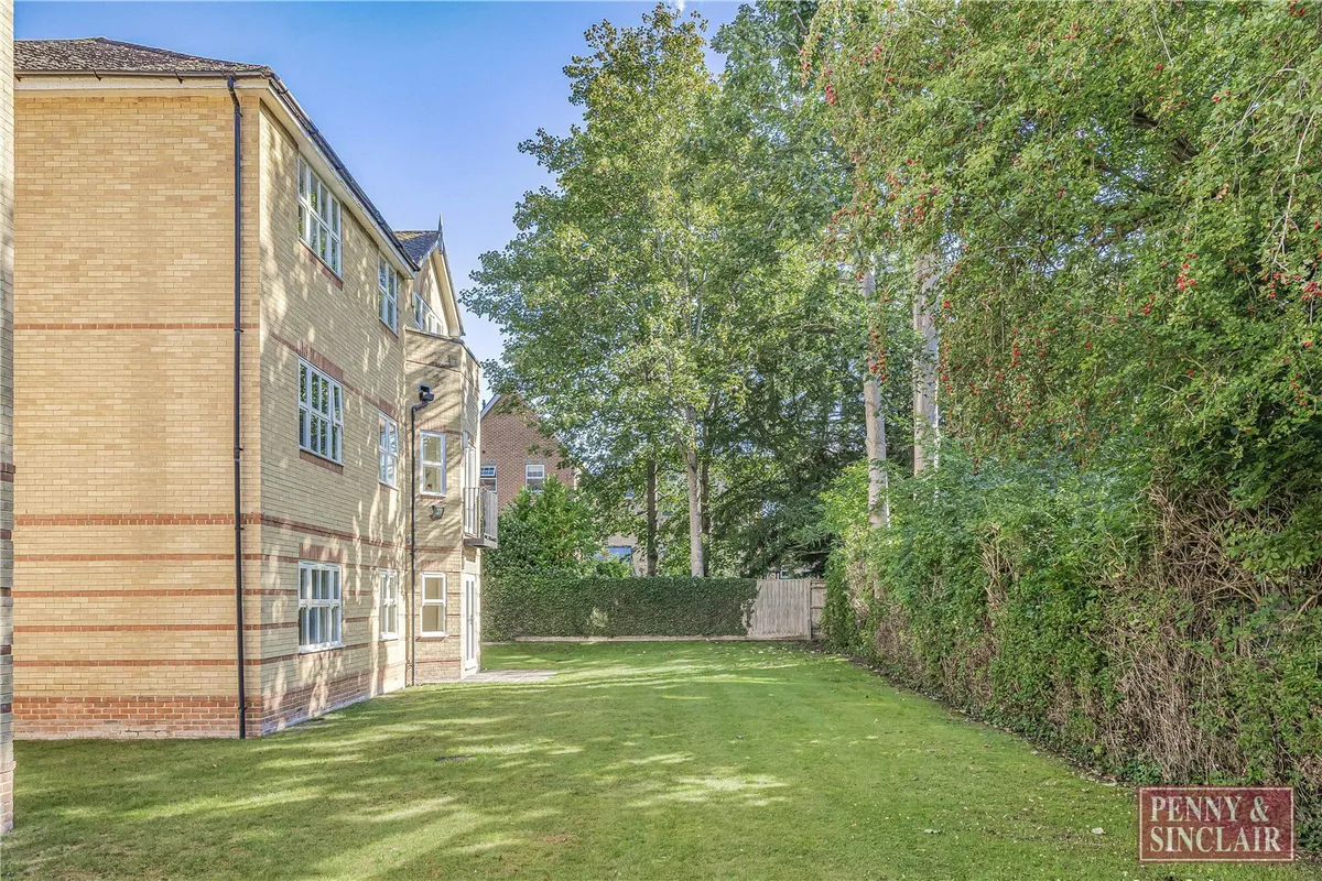 Bishop Kirk Place, Oxford, OX2