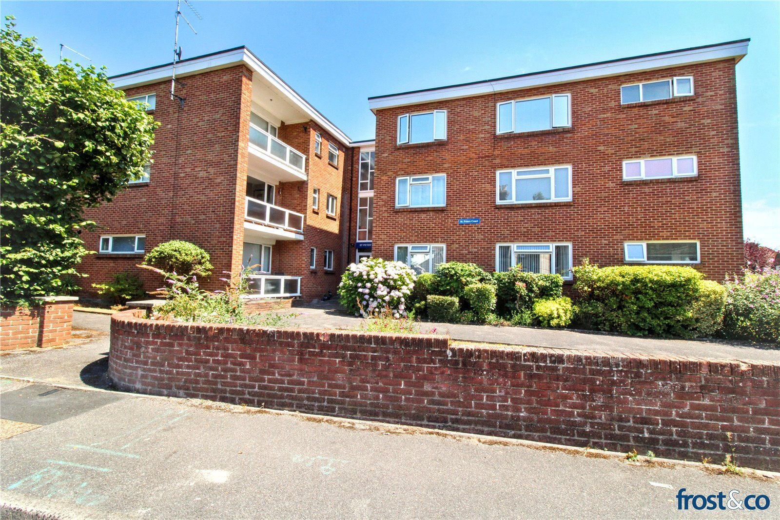 Pascoe Close, Poole, Dorset, BH14 Image 11