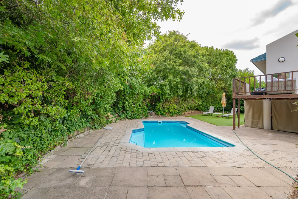 South Africa, Western Cape, Heldervue, Frangipani Street, 12