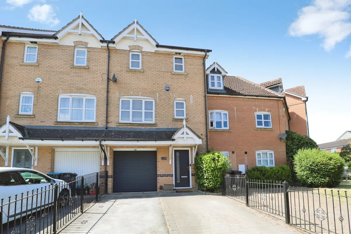 Nightingale Drive, HARROGATE