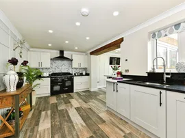Drovers Green, Yatton Keynell, Chippenham thumb 3