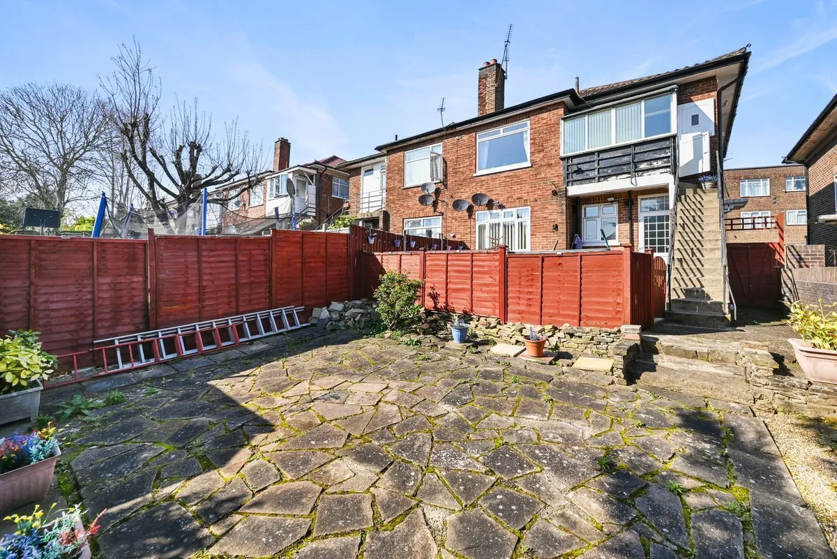Bermans Way, London, NW10