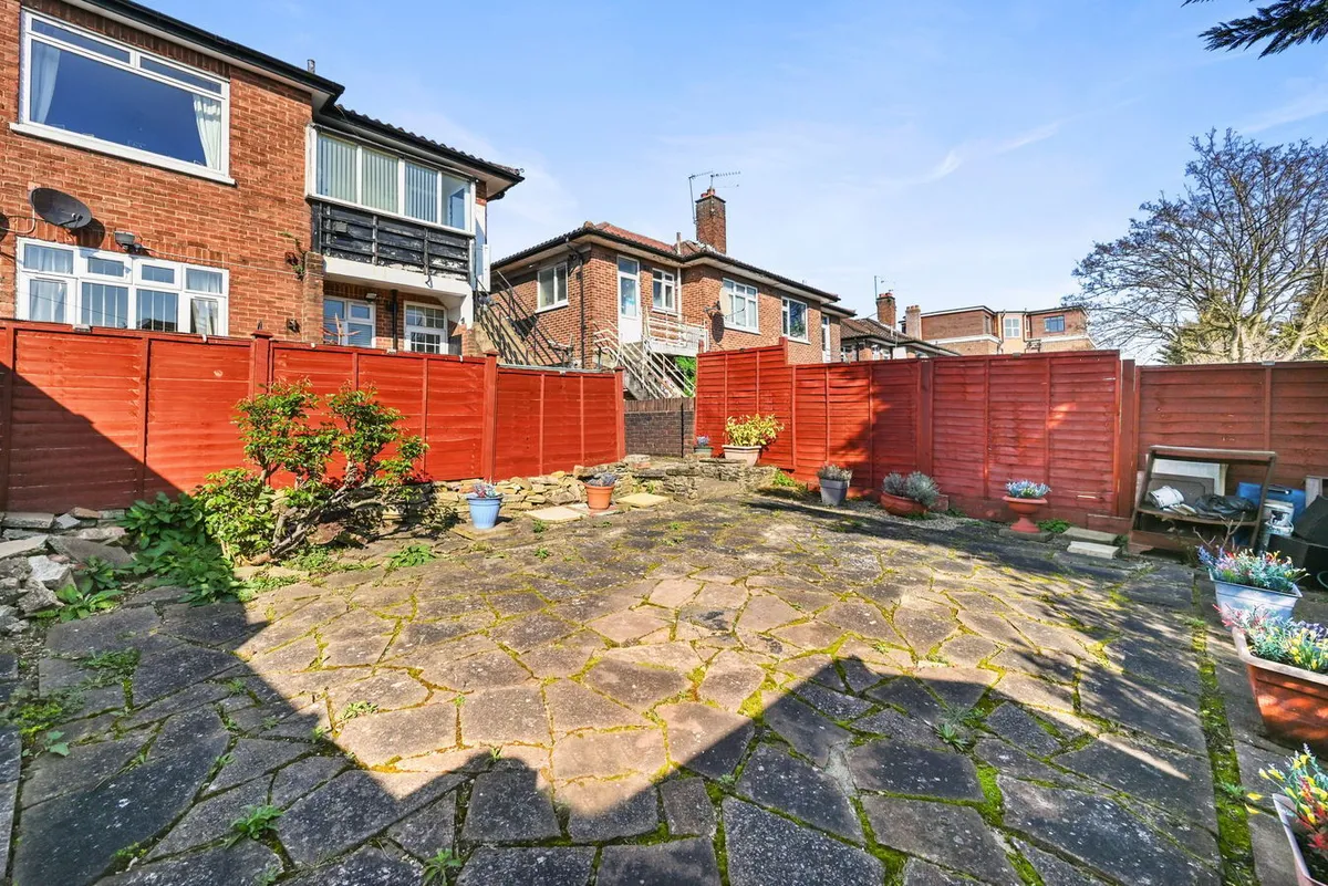 Bermans Way, London, NW10