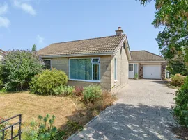 Fosseway Close, Colerne, CHIPPENHAM photo