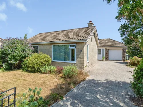 Fosseway Close, Colerne, CHIPPENHAMphoto