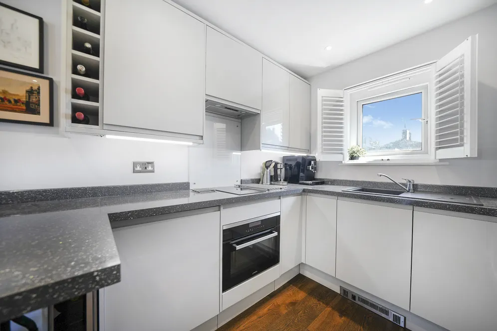 Cubitt Terrace, London, SW4 photo 2
