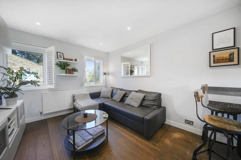 Cubitt Terrace, London, SW4 photo 3