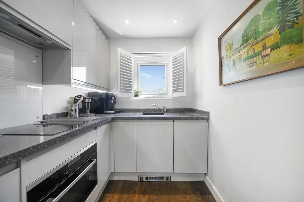 Cubitt Terrace, London, SW4 photo 8