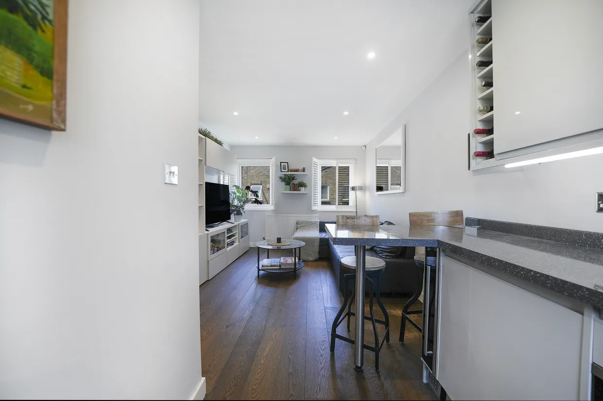 Cubitt Terrace, London, SW4 photo 14