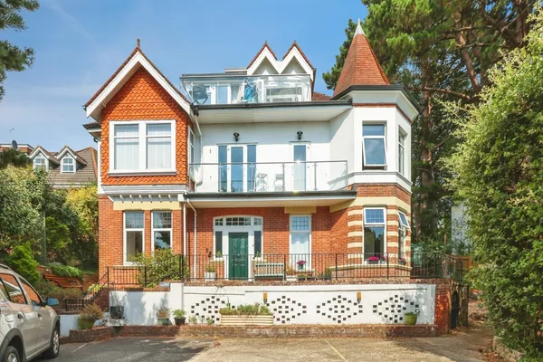 Powell Road, Ashley Cross, Poole, BH14