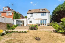 Barnet Road, Barnet