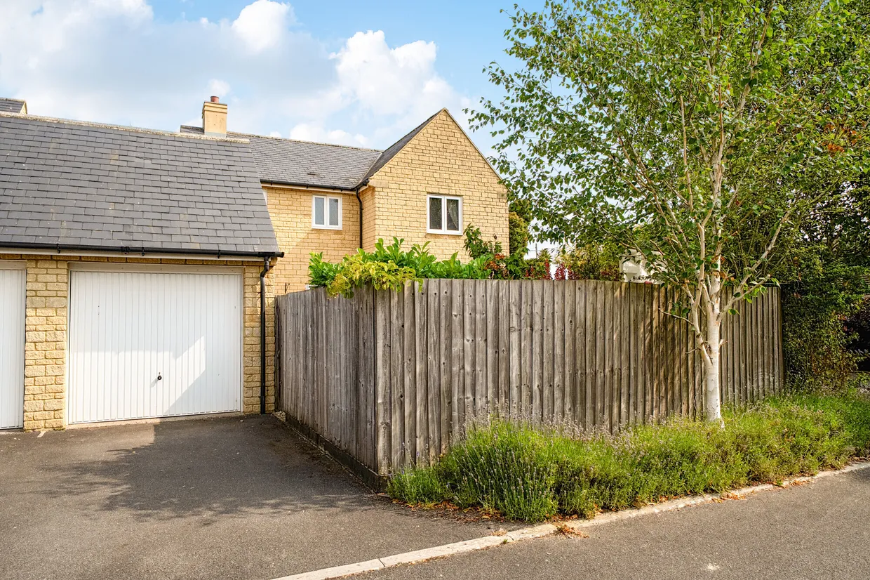 Two Ways Close, Stroud, GL6 photo 10