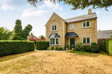 Two Ways Close, Stroud, GL6 photo 14