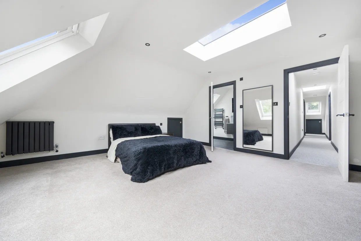 Holden Road, Woodside Park, N12 photo 8