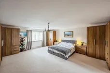 Whiphill Lane, Armthorpe, DONCASTER