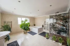 Whiphill Lane, Armthorpe, DONCASTER