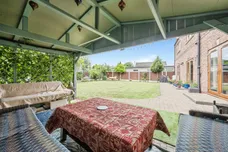 Whiphill Lane, Armthorpe, DONCASTER