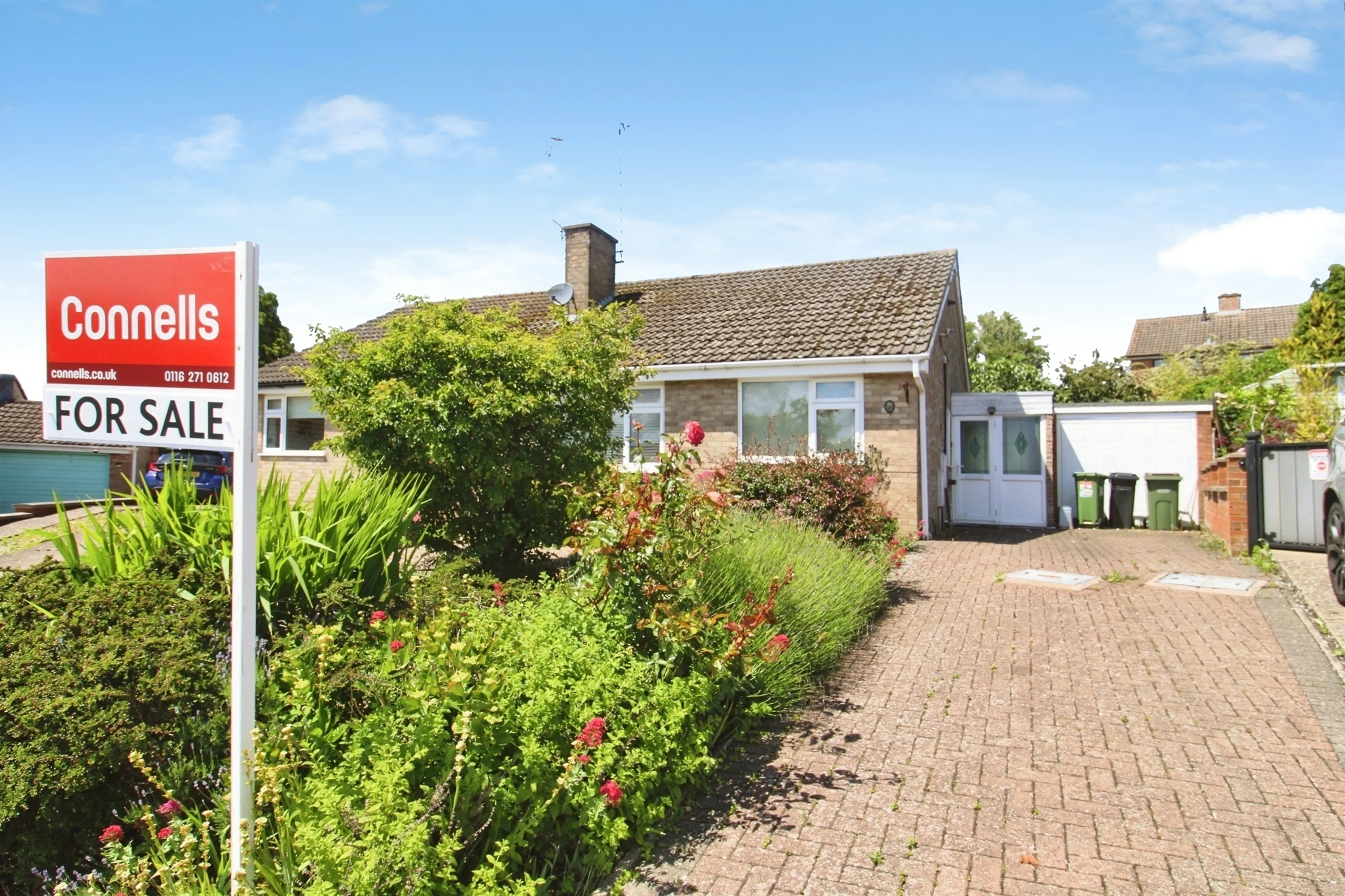 Property photo 0