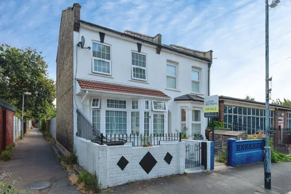 Farmer Road, Leyton, E10