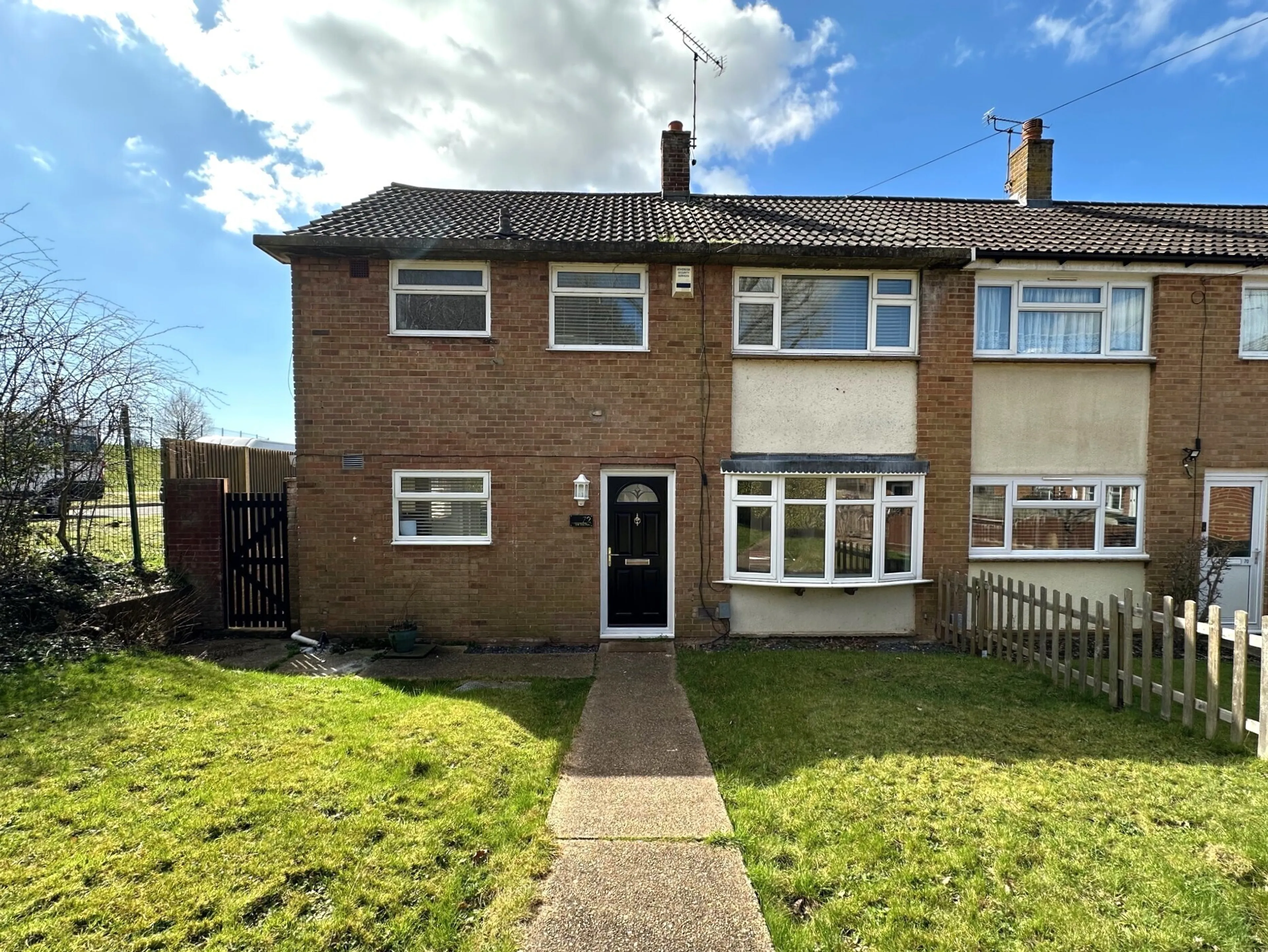 Property photo 0