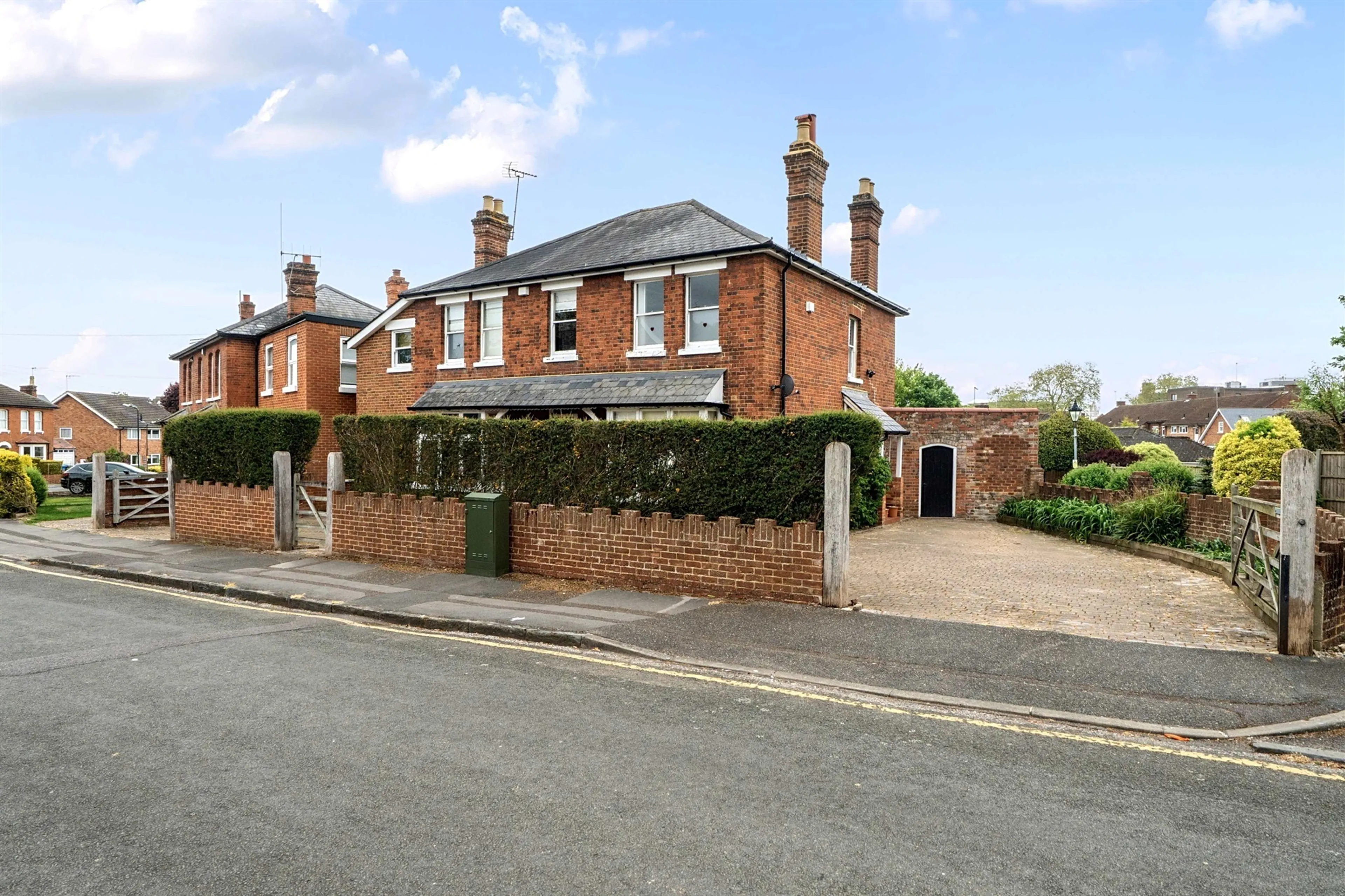 Property at The Crescent, Maidenhead