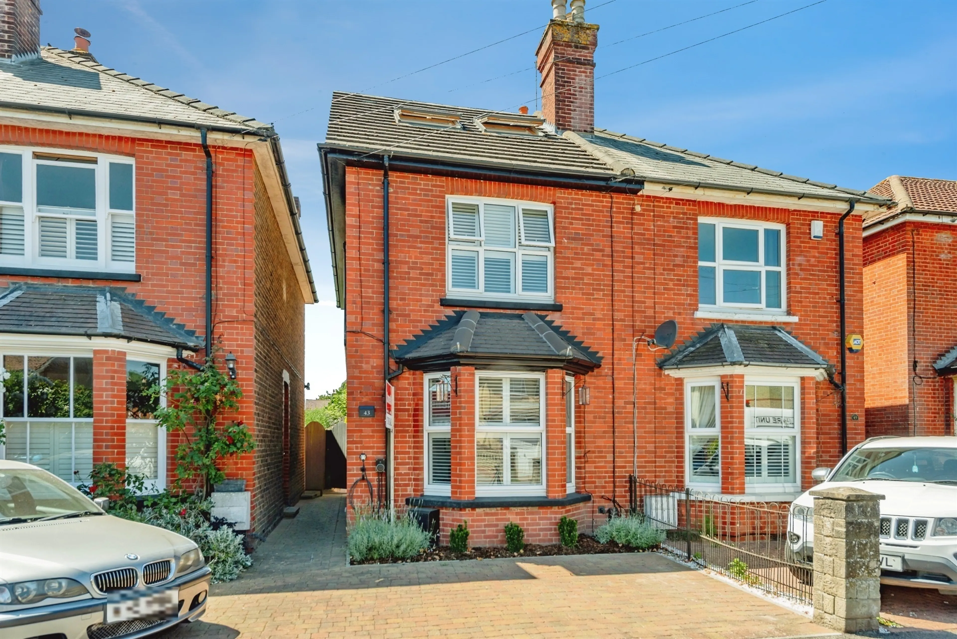Property photo 0