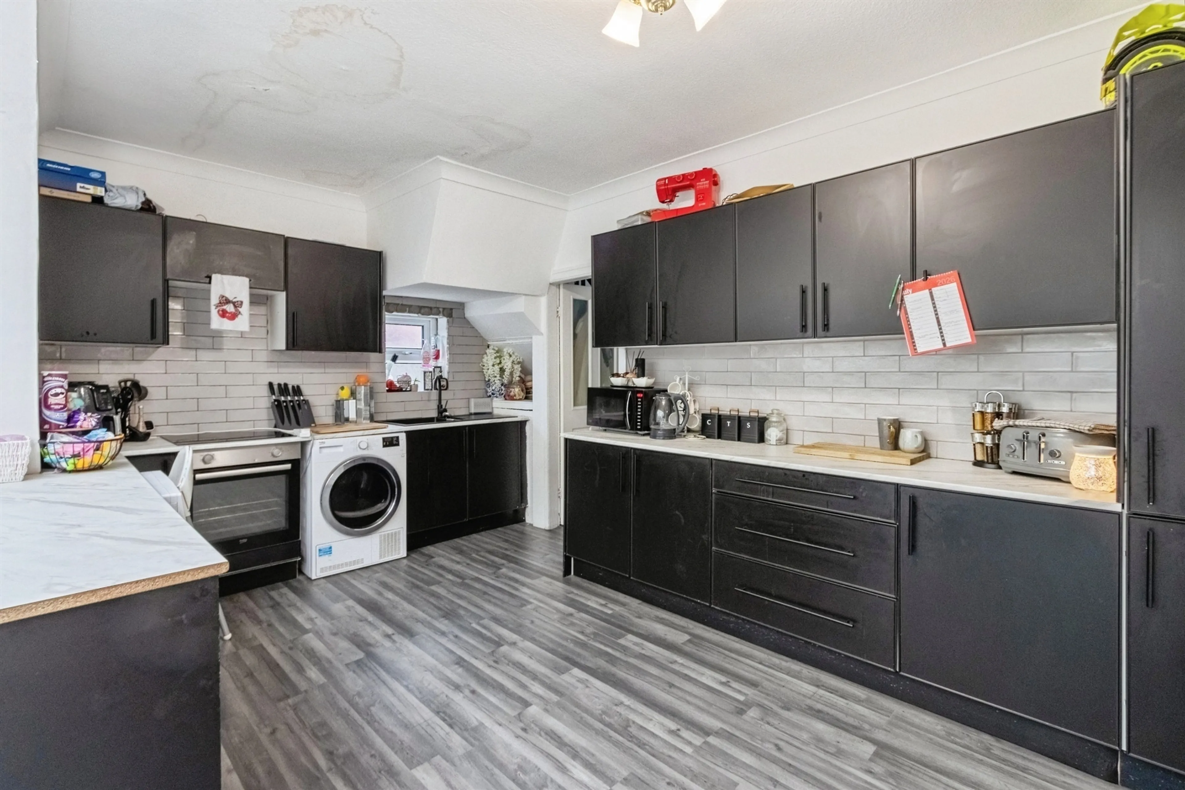 Property at Whitebridge Avenue, LEEDS