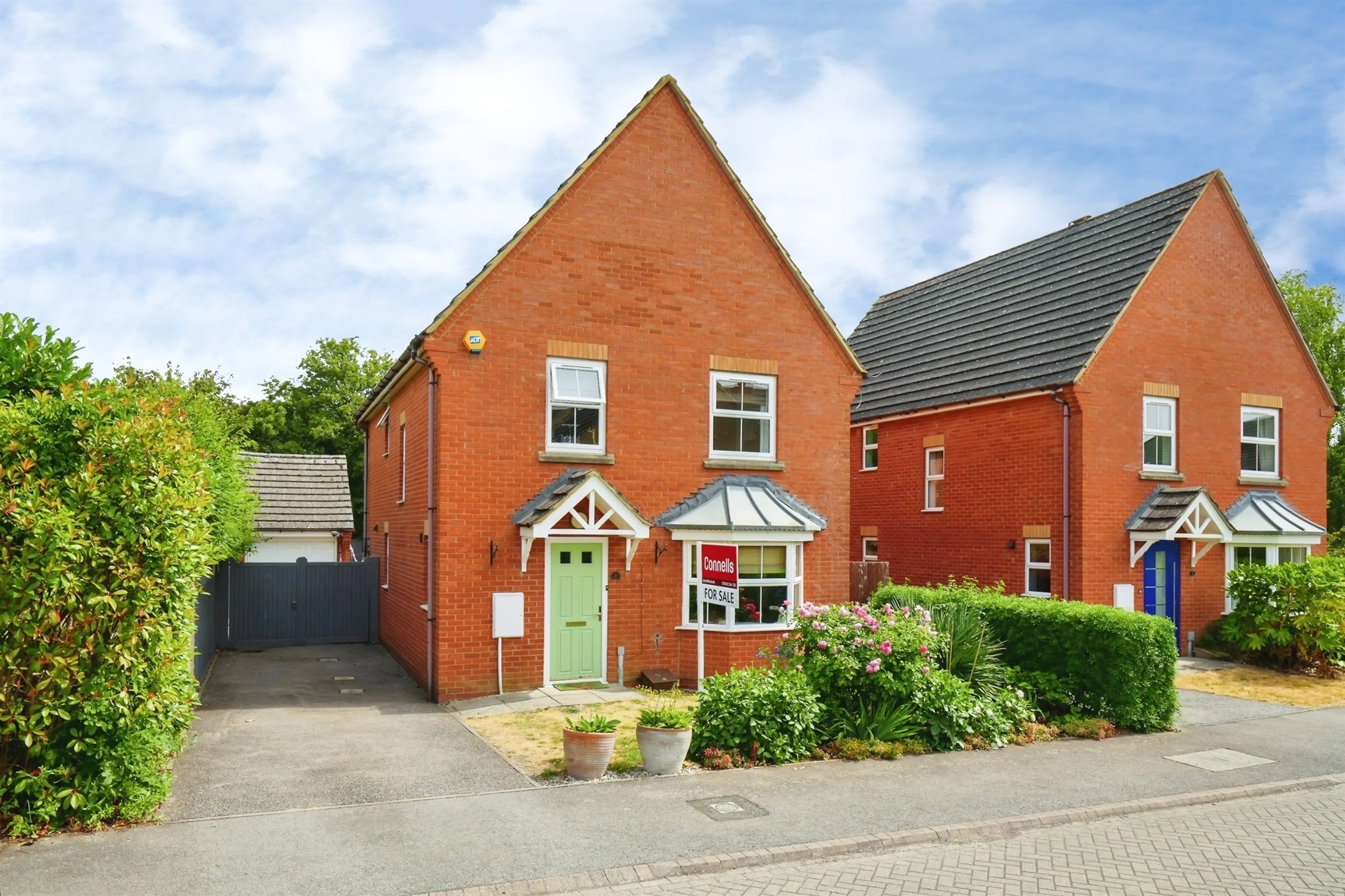 Property photo 0