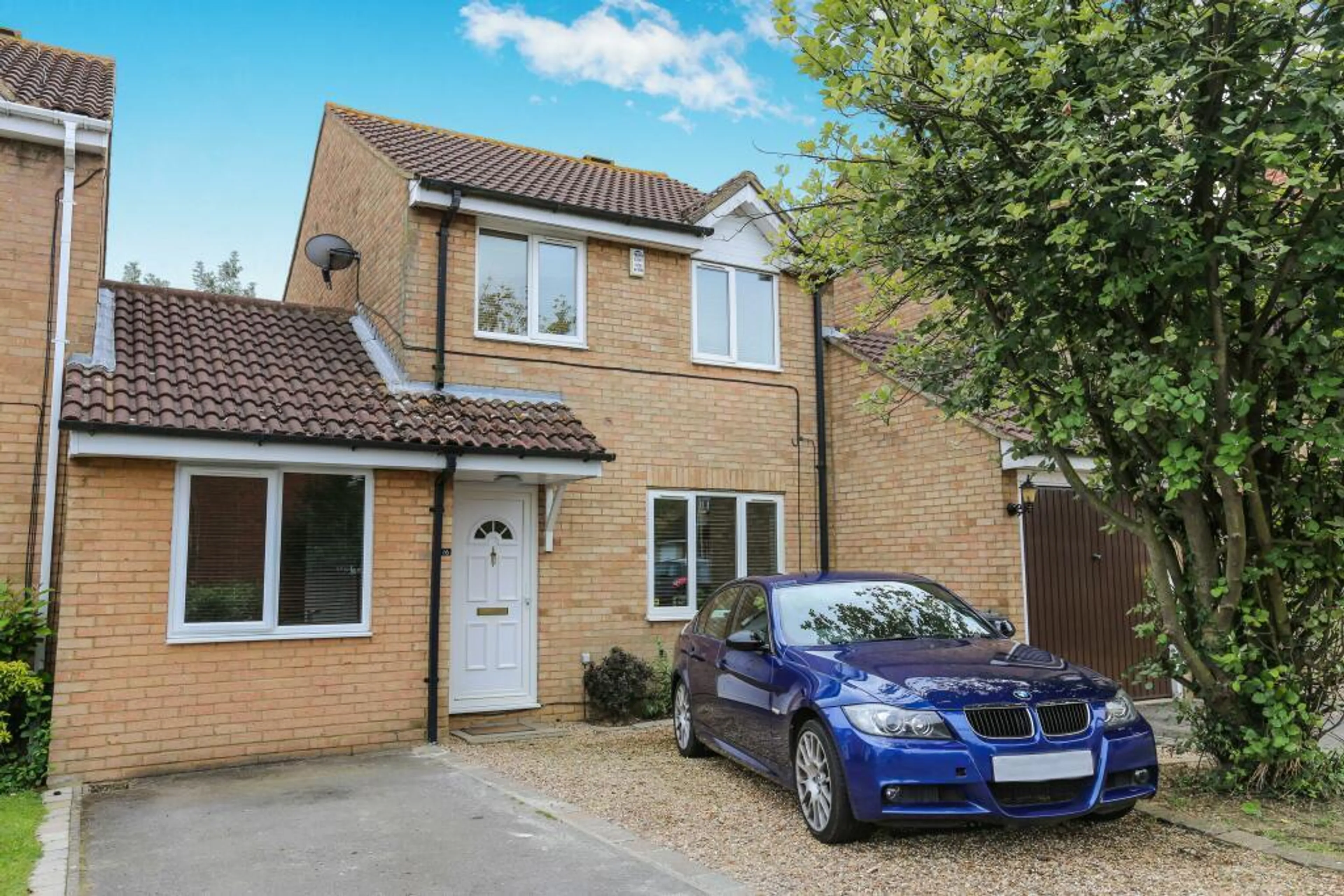 Property photo 0