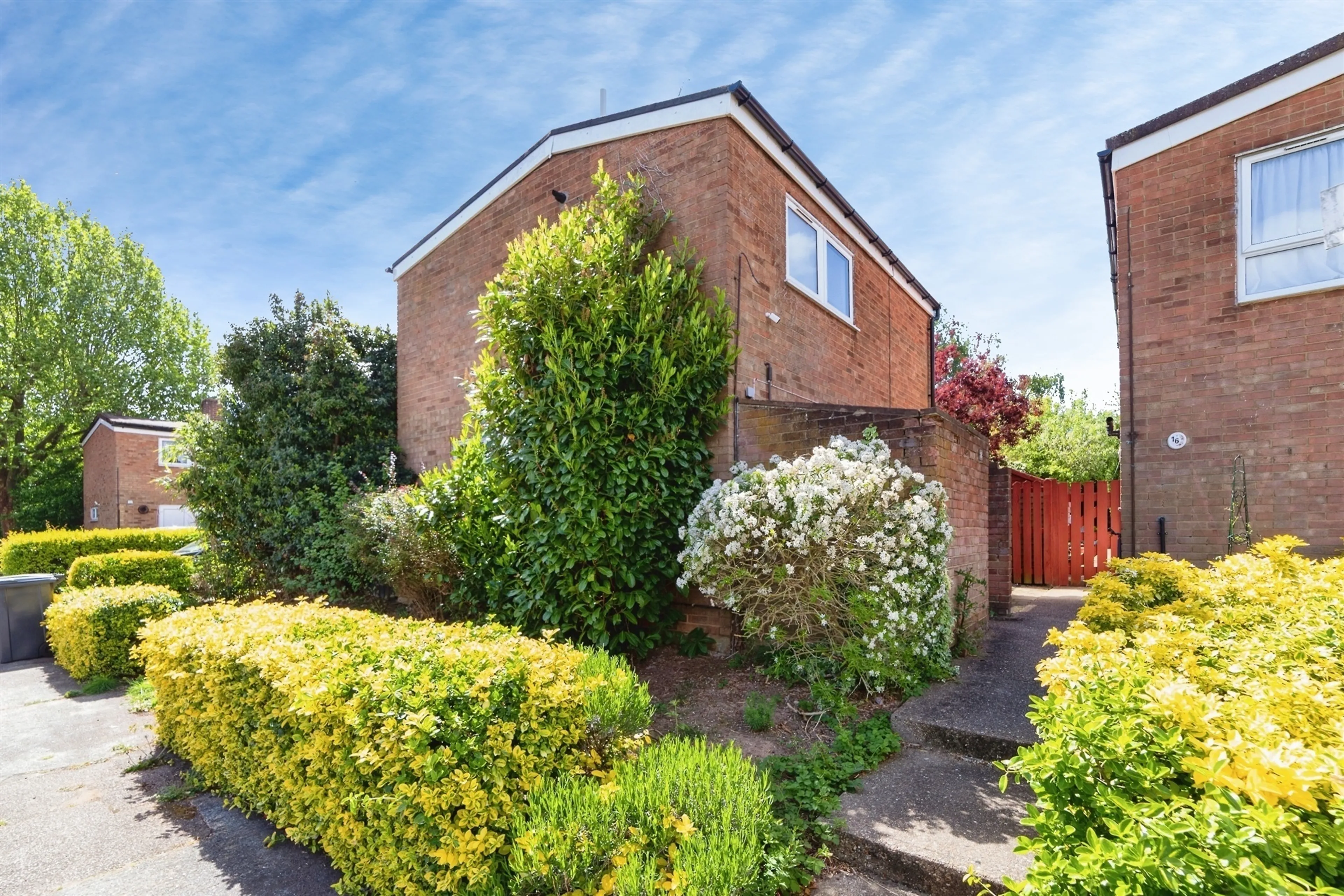 Property photo 0