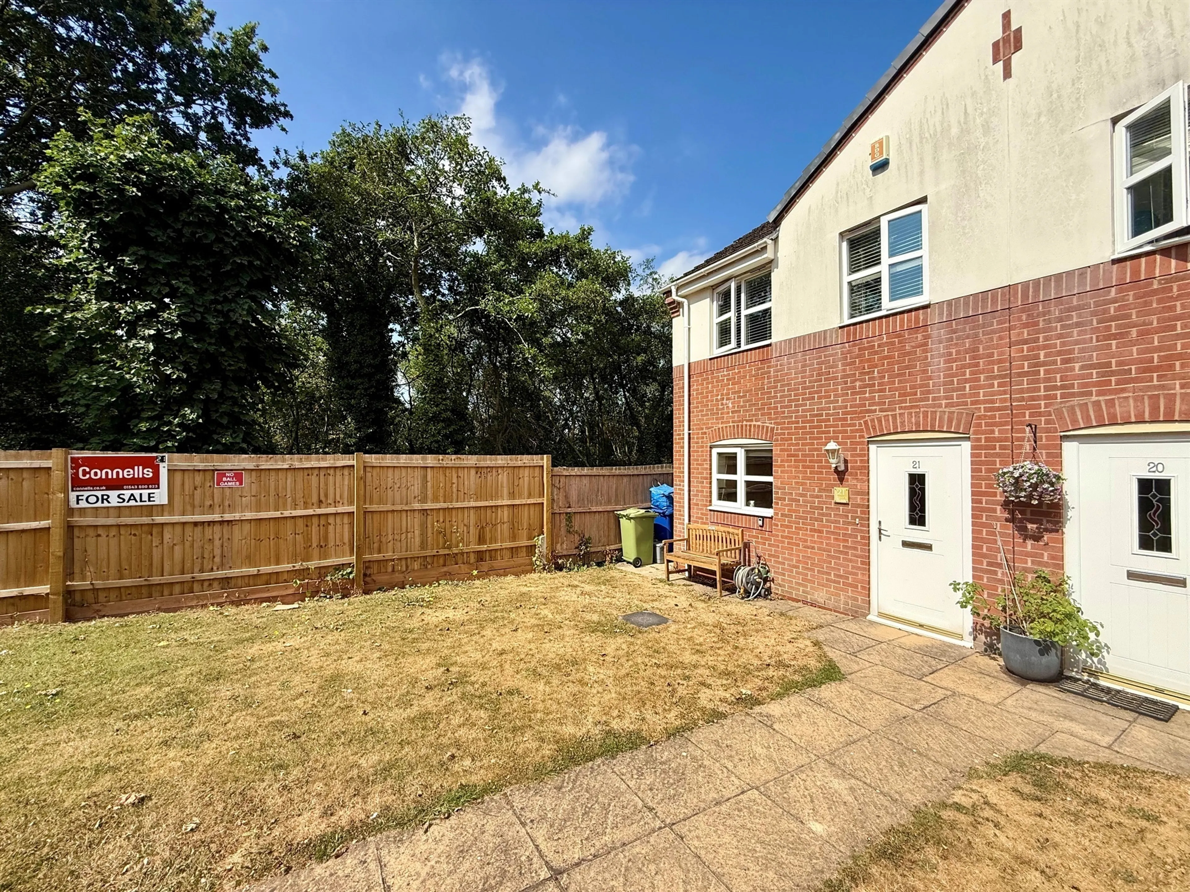 Property photo 0