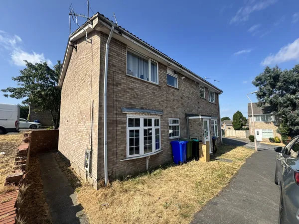 Holly Court, Mansfield, NG19