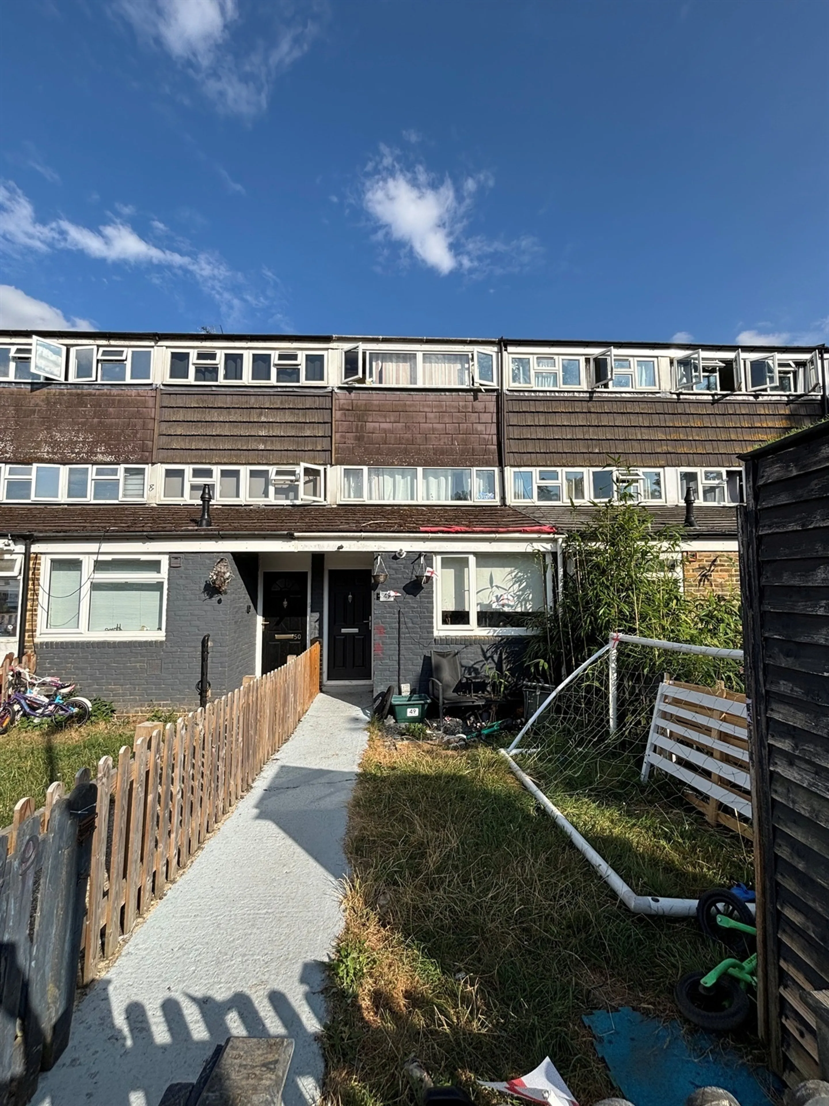 Property photo 0