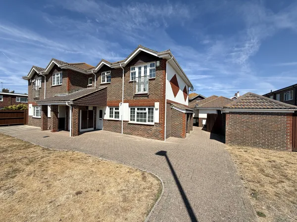 Norleen Court, Telscombe Cliffs BN10 7EP
