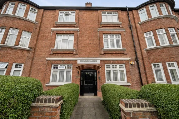 Cholmley Gardens London NW6
