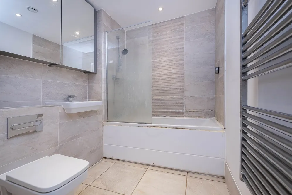 Swan Street, Isleworth, TW7 photo 2