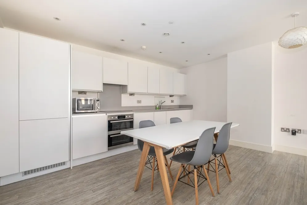 Swan Street, Isleworth, TW7 photo 4