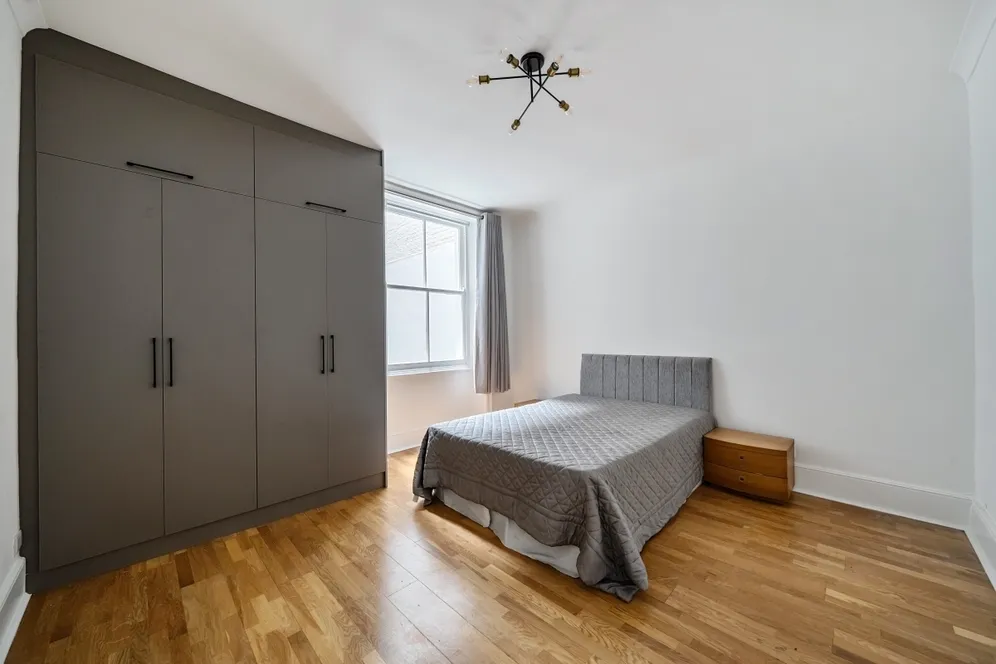 Courtfield Gardens London SW5 photo 10