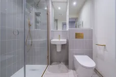 The Eades, 11 Selborne Road London E17 photo 5