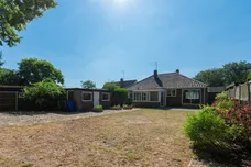 Icepits Close, Great Barton, Bury St. Edmunds