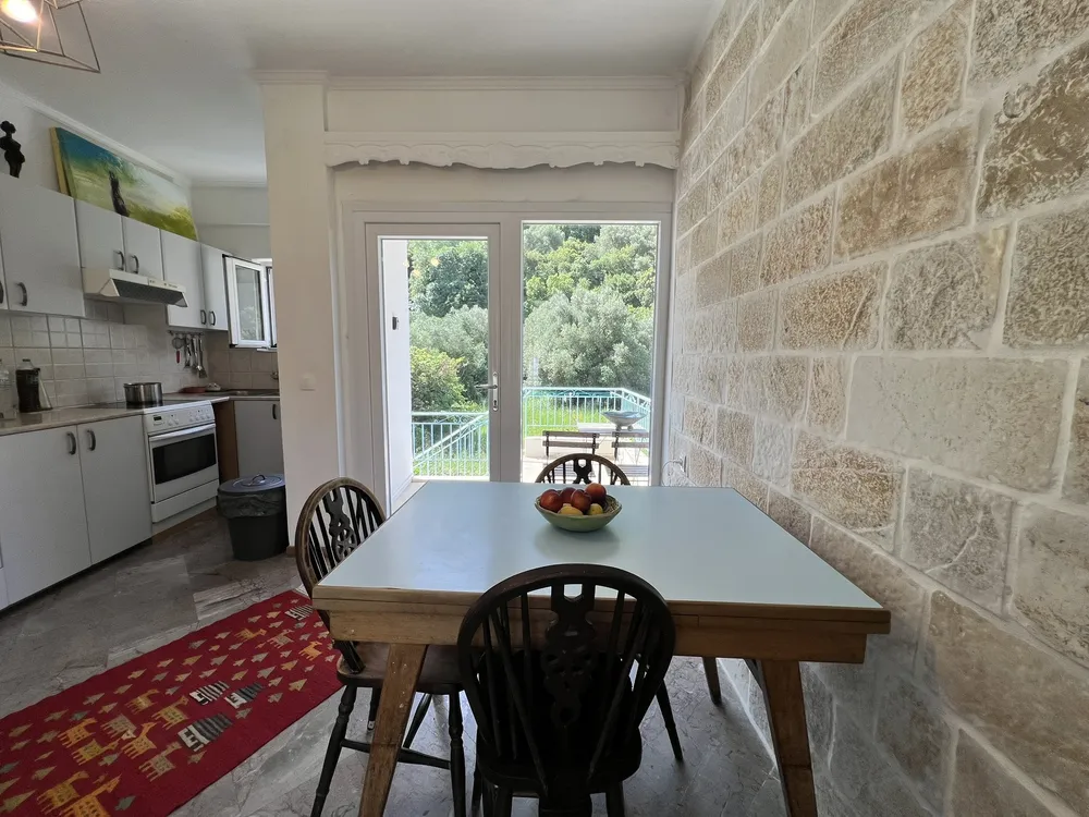 WHISPERS HOUSE, Prinilas, Corfu
