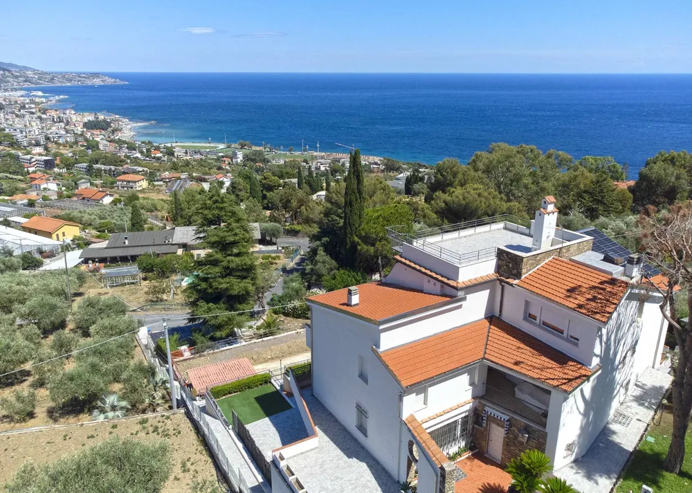 Via Padre Semeria, Sanremo, Liguria