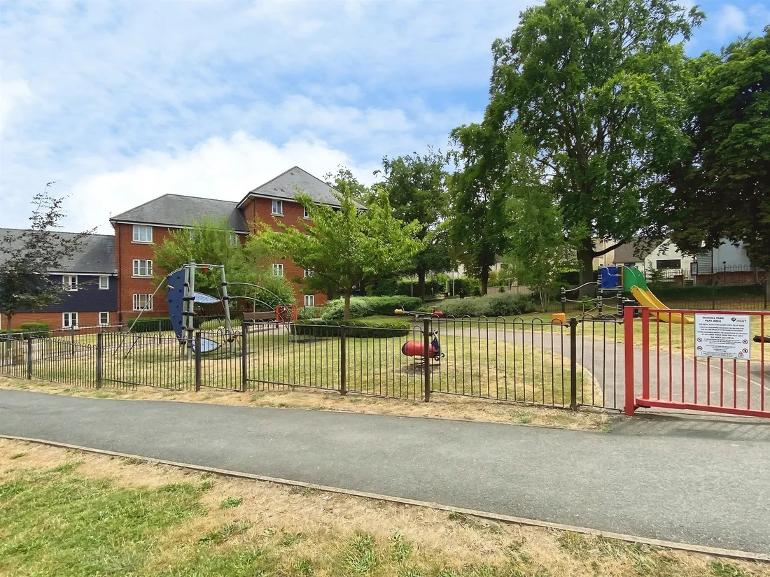 Property photo 27