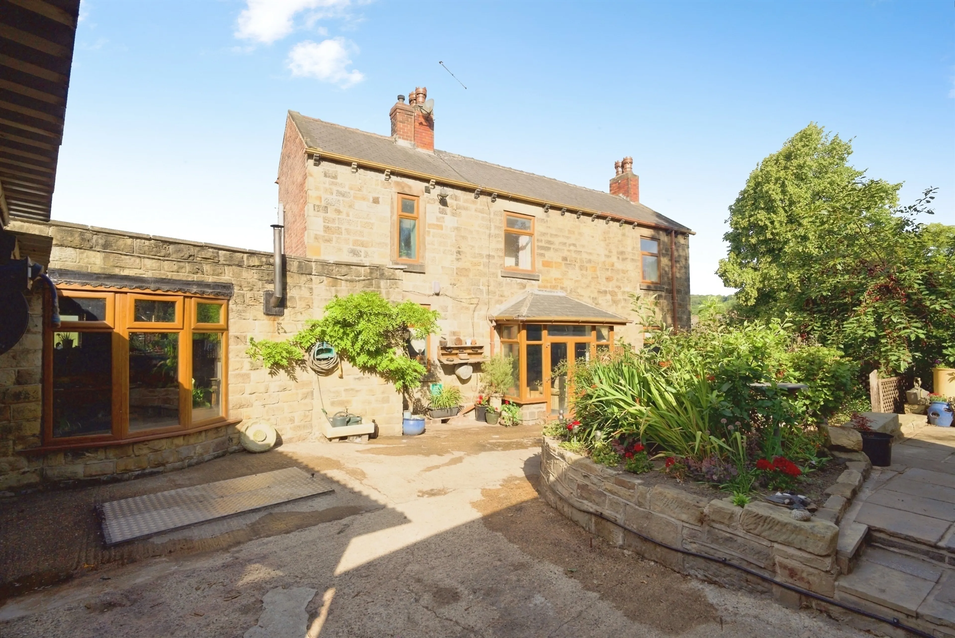 Property at Thicket Lane, Worsbrough, Barnsley