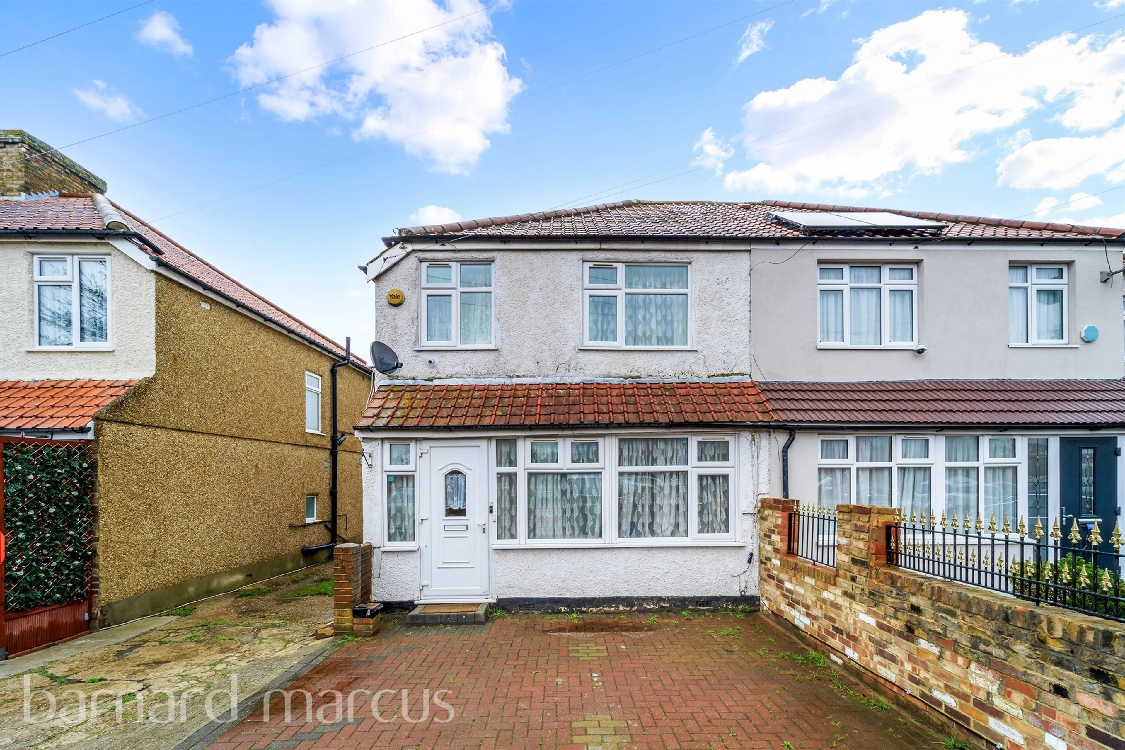 Property at Bedfont Lane, Feltham
